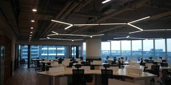 辦公室安裝中央空調