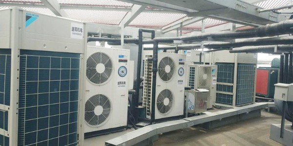 中央空調布局問題，需要提前確定好嗎？