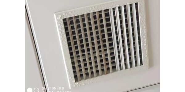 中央空調風口結露