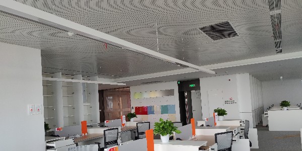 商用中央空調全年節能技巧