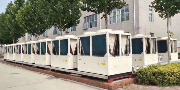 空氣源熱泵是如何完成制熱的？