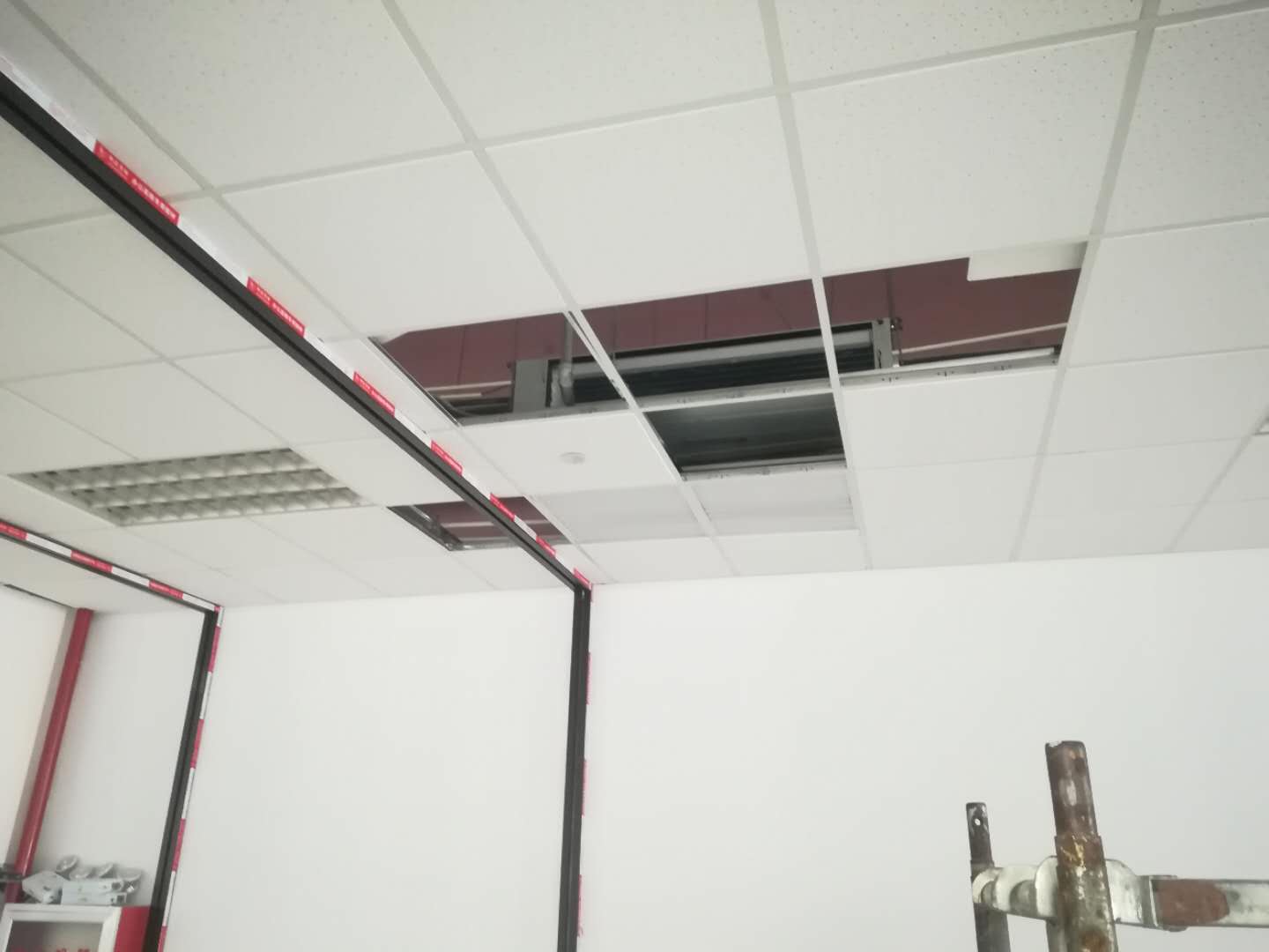 上海聲新辦公室空調整改工程