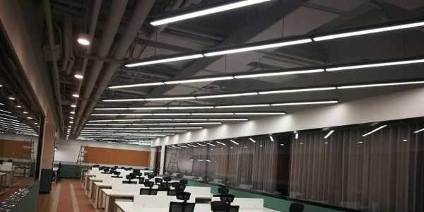 風(fēng)機(jī)盤(pán)管機(jī)組選型及設(shè)計(jì)問(wèn)題的探討