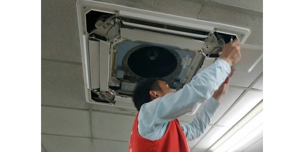 風(fēng)機(jī)盤管漏水了怎么解決？-上海中央空調(diào)