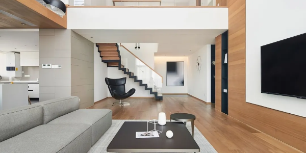 水管的安裝需要保證有3‰以上坡度，在室內機連接冷凝水管時，要使用軟管。