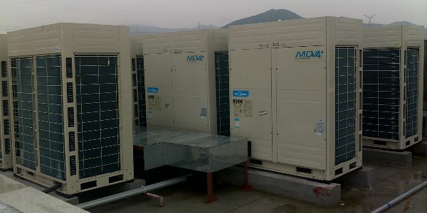 中央空調(diào)風(fēng)機(jī)盤(pán)管的安裝及注意事項(xiàng)